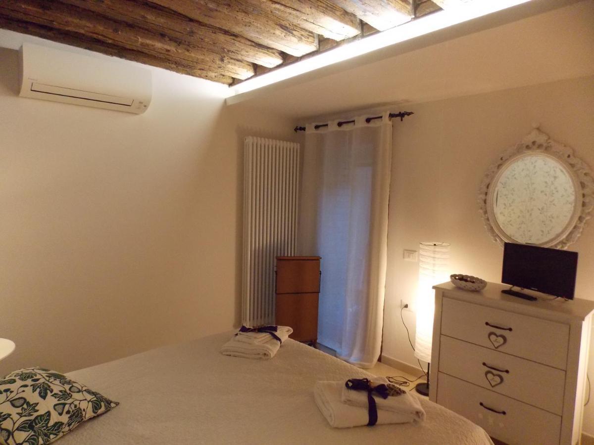 La Casa Di Sonia Apartment Venetië Buitenkant foto